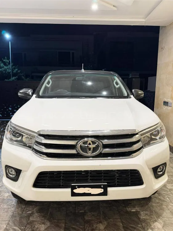 Toyota Hilux 2019 for Sale in Lahore Image-1