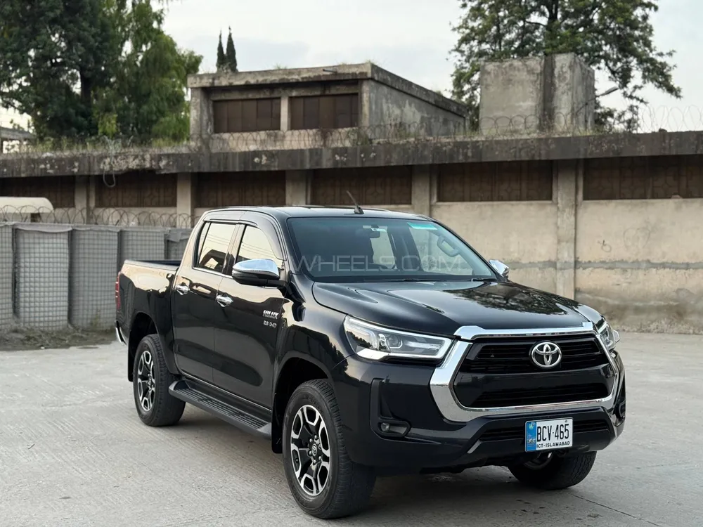 Toyota Hilux 2022 for Sale in Islamabad Image-1