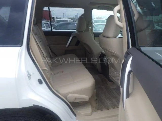 Toyota Prado 2022 for Sale in Islamabad Toyota Prado 2022 for Sale in Islamabad Image-7