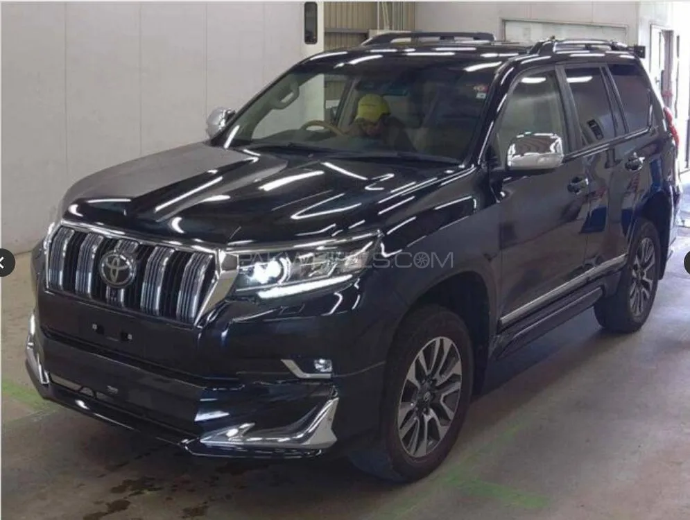 Toyota Prado 2022 for Sale in Islamabad Toyota Prado 2022 for Sale in Islamabad Image-2
