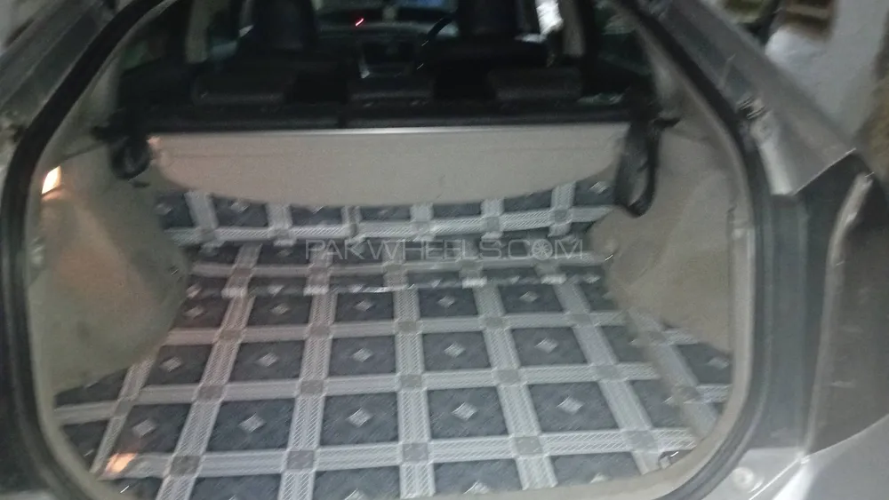 Toyota Prius 2013 for Sale in Peshawar Image-1
