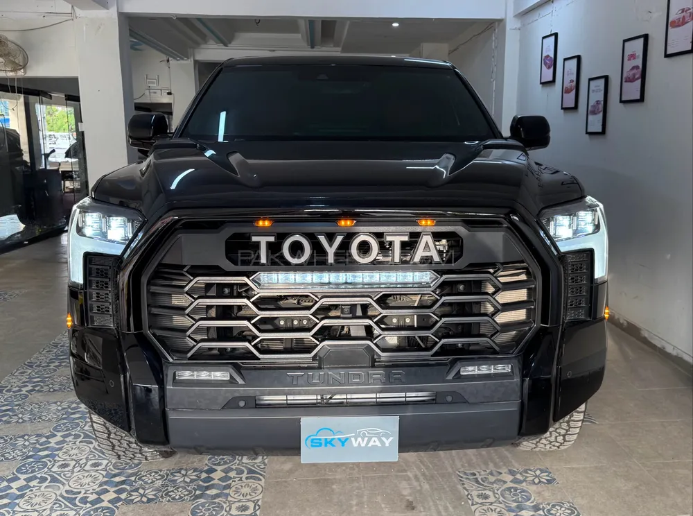 Toyota Tundra 2024 for Sale in Karachi Image-1