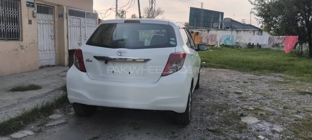 Toyota Vitz 2013 for Sale in Rawalpindi Image-1