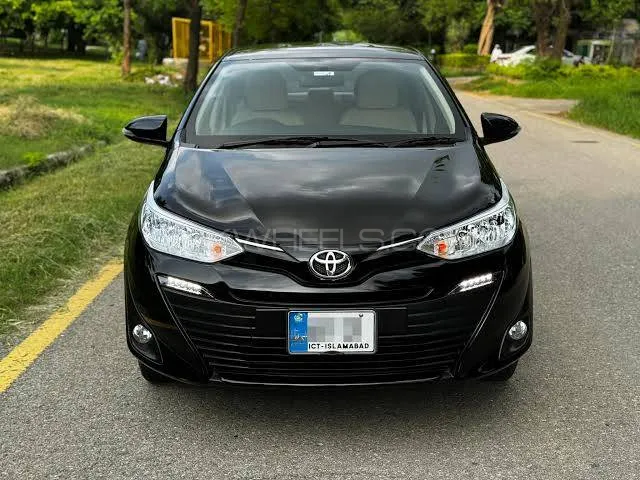 Toyota Yaris Sedan 2022 for Sale in Multan Image-1