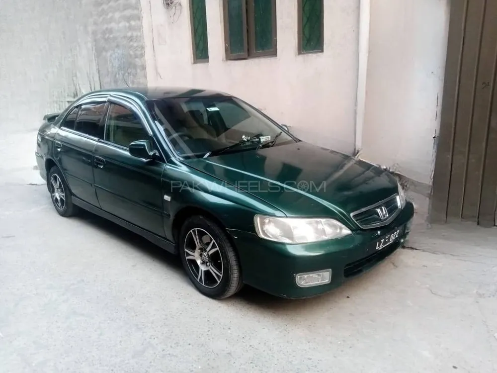 Honda Accord 2001 for Sale in Lahore Image-1