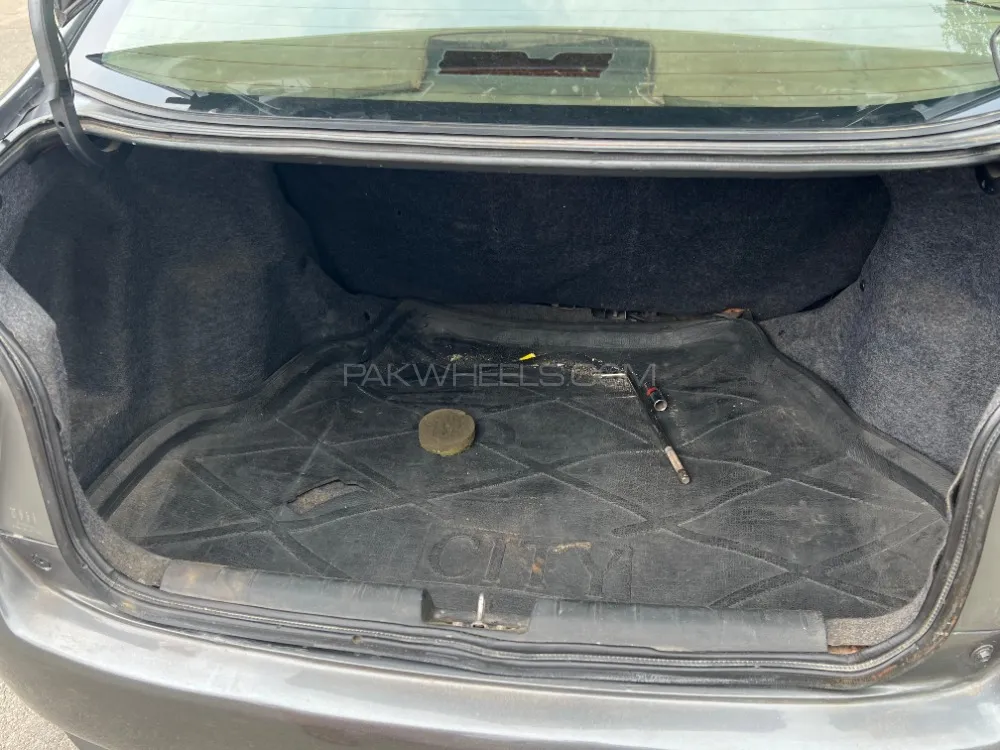 Honda City 2011 for Sale in Faisalabad Honda City 2011 for Sale in Faisalabad Image-8