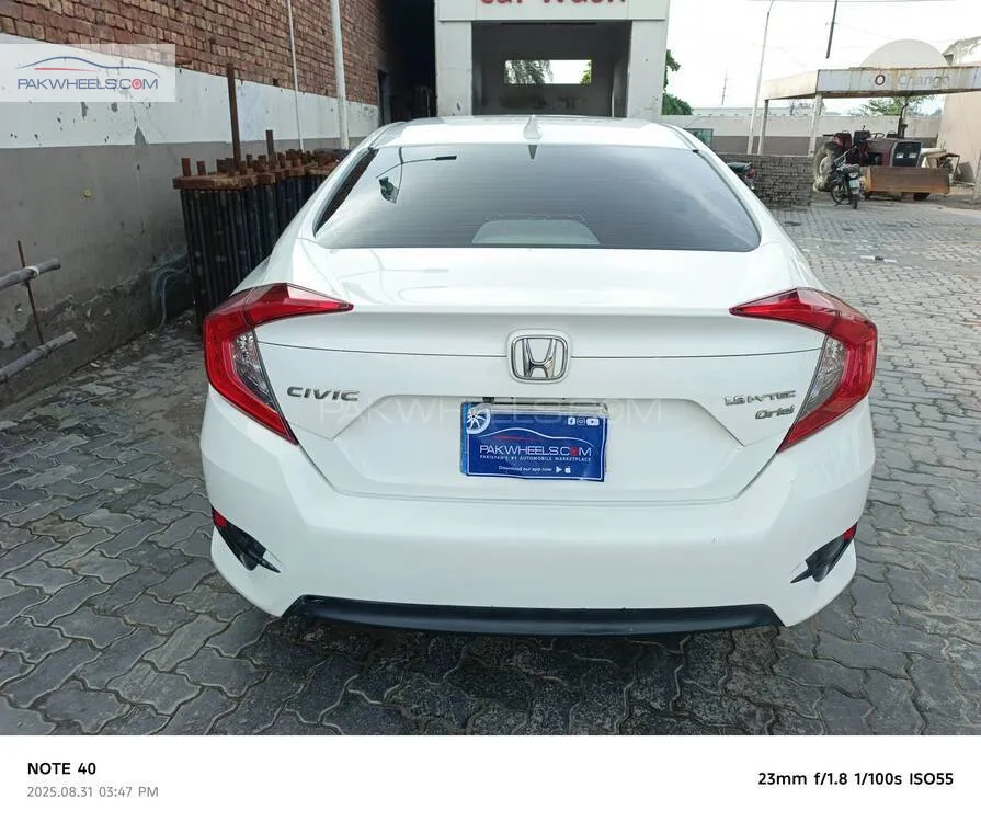 Honda Civic 2021 for Sale in Faisalabad Honda Civic 2021 for Sale in Faisalabad Image-6
