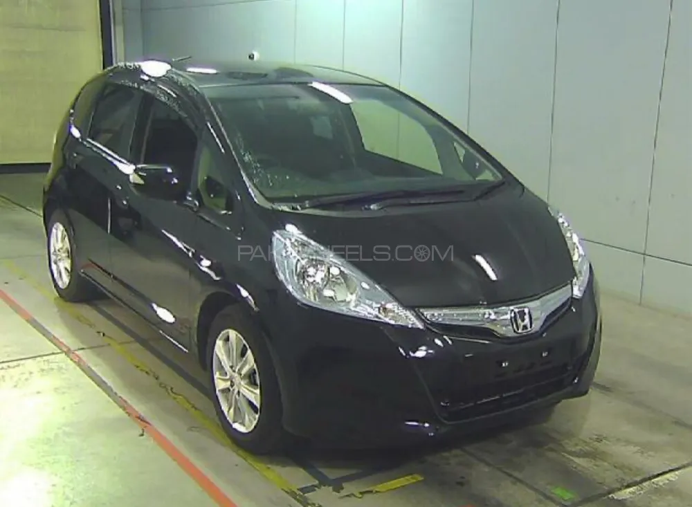Honda Fit 2011 for Sale in Islamabad Image-1