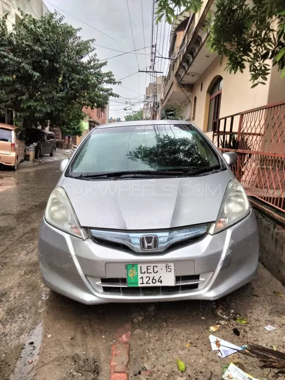Honda Fit 2012 for Sale in Lahore Image-1