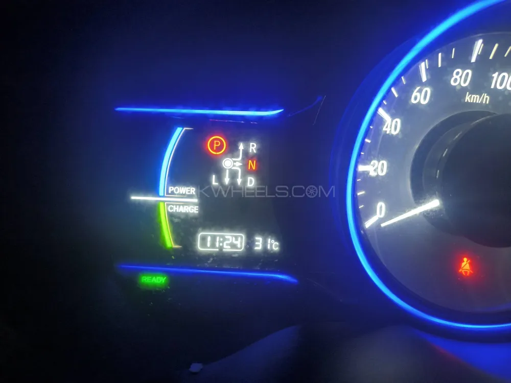 Honda Vezel 2014 for Sale in Karachi Image-1