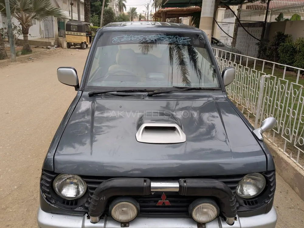 Mitsubishi Pajero Mini 1997 for Sale in Karachi Image-1