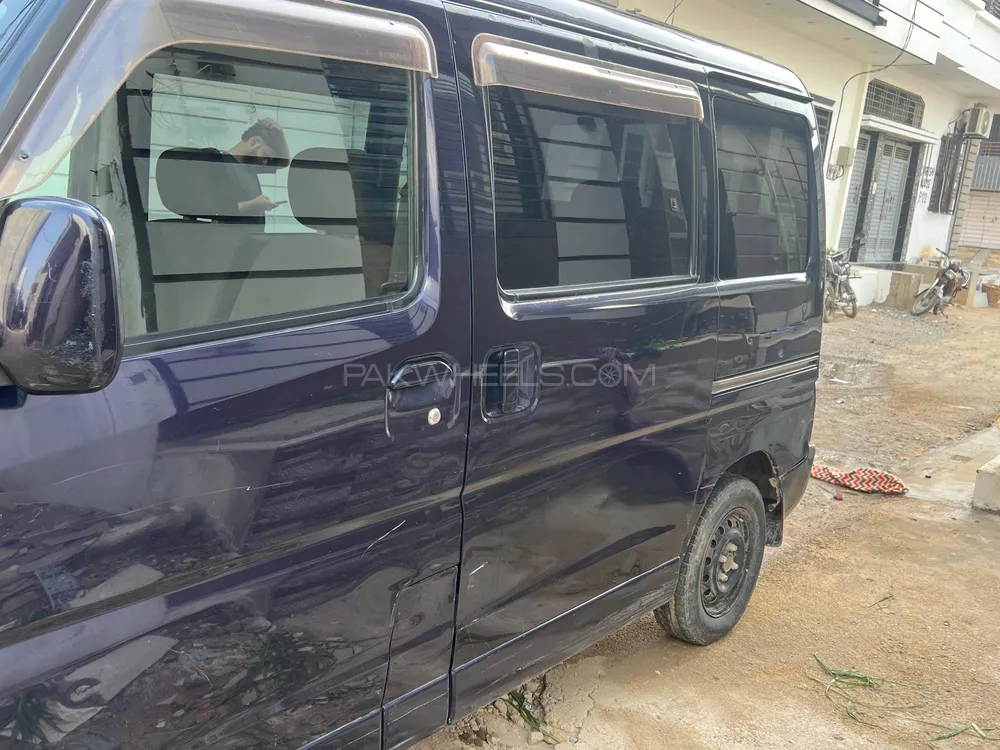 Mitsubishi Town Box 2011 for Sale in Karachi Mitsubishi Town Box 2011 for Sale in Karachi Image-3