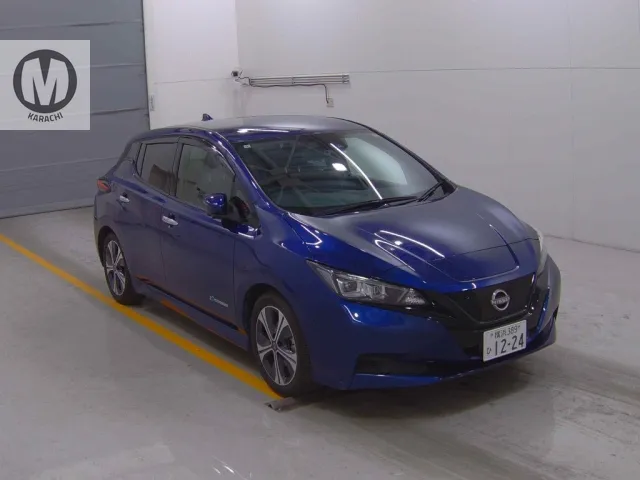 Nissan Leaf 2022 for Sale in Karachi Image-1