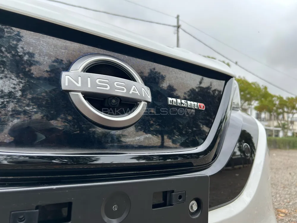 Nissan Leaf 2022 for Sale in Karachi Image-1