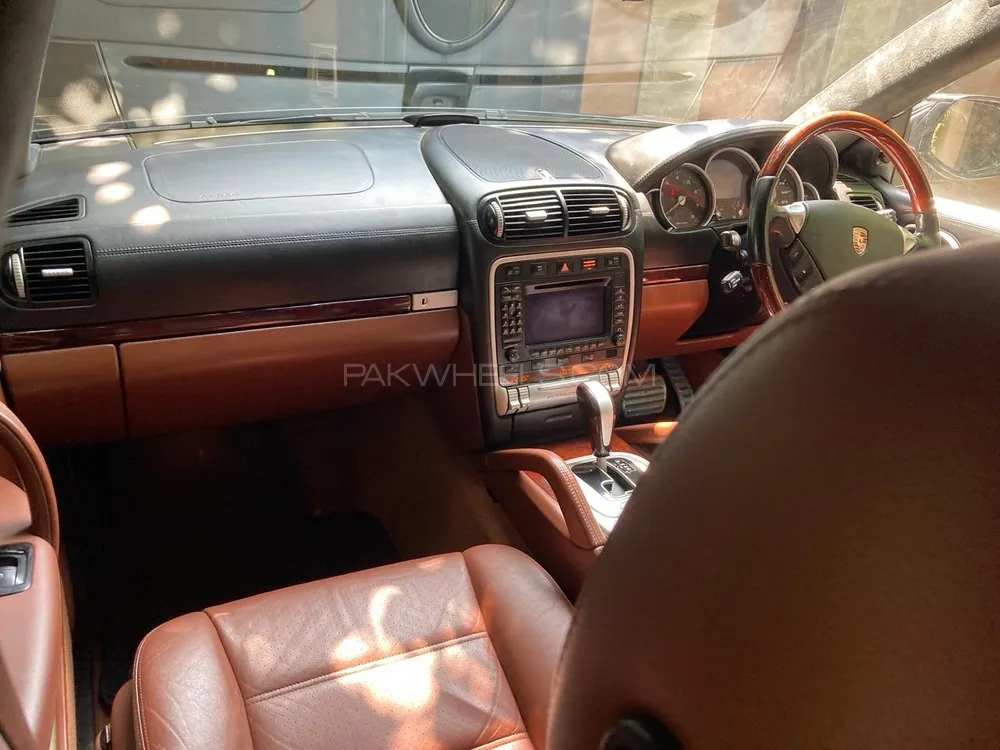 پورشے کائین 2009 for Sale in لاہور پورشے کائین 2009 for Sale in لاہور Image-7