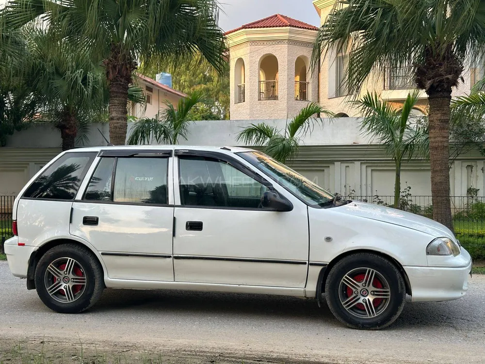 Suzuki Cultus 2004 for Sale in Wah cantt Image-1