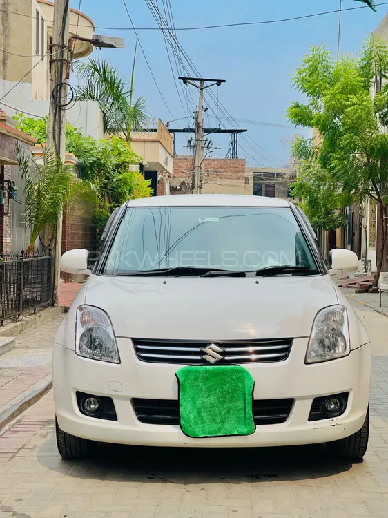 Suzuki Swift 2019 for Sale in Faisalabad Image-1