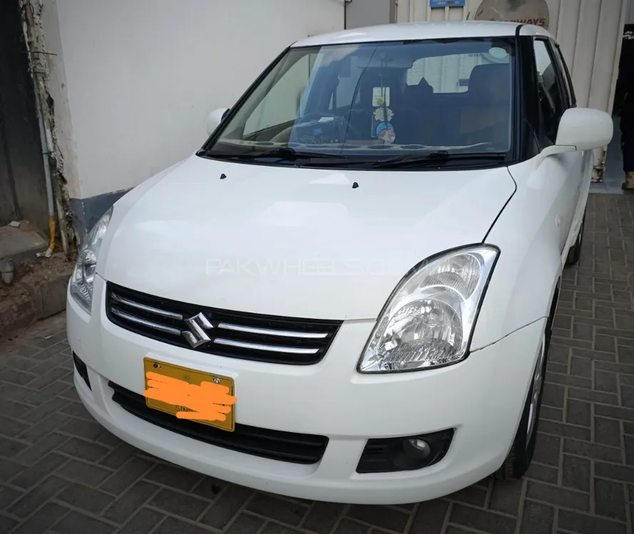 Suzuki Swift 2020 for Sale in Karachi Image-1