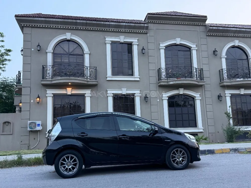 Toyota Aqua 2012 for Sale in Rawalpindi Image-1