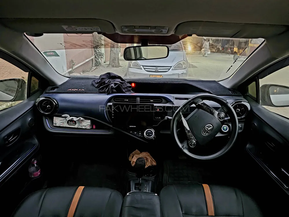 Toyota Aqua 2015 for Sale in Karachi Image-1