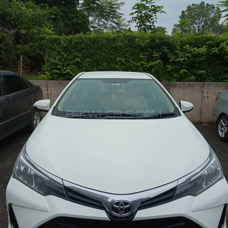 Toyota Corolla 2021 for Sale in Islamabad Image-1