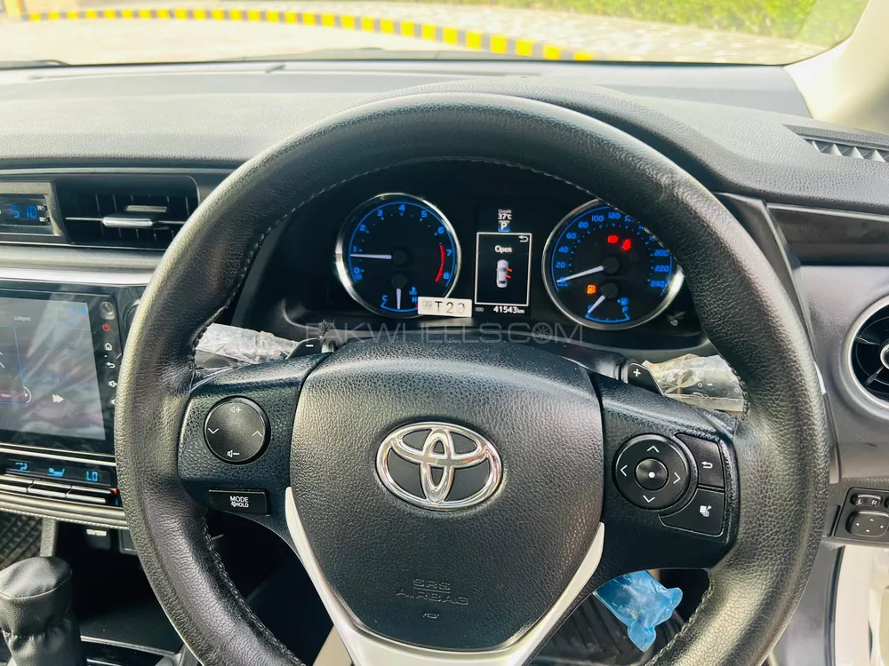 Toyota Corolla 2022 for Sale in Larkana Image-1