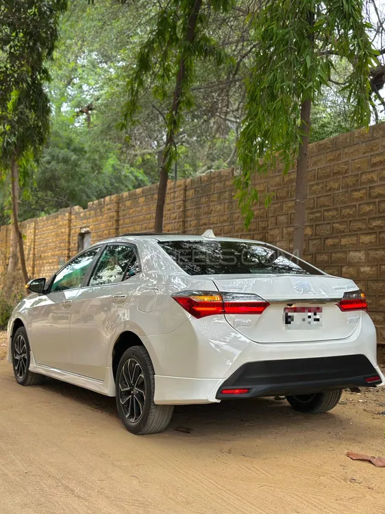 Toyota Corolla 2023 for Sale in Karachi Image-1