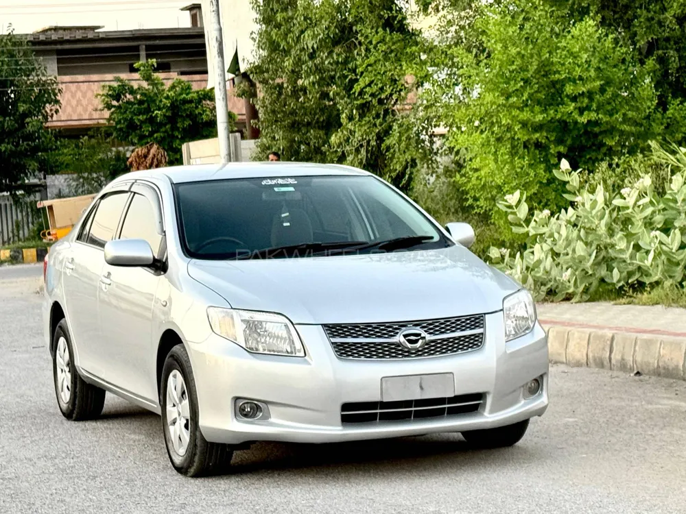 Toyota Corolla Axio 2007 for Sale in Mardan Image-1