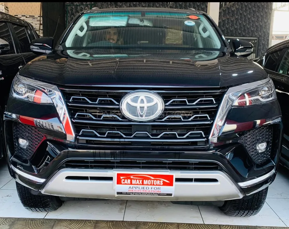 Toyota Fortuner 2022 for Sale in Peshawar Image-1