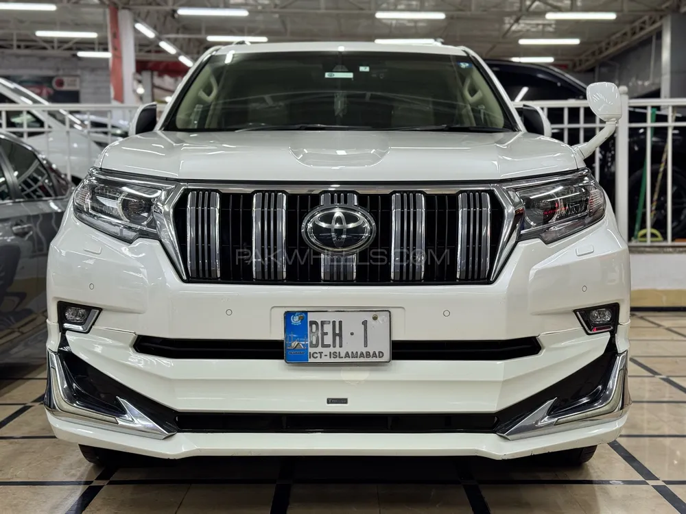 Toyota Prado 2019 for Sale in Peshawar Toyota Prado 2019 for Sale in Peshawar Image-8