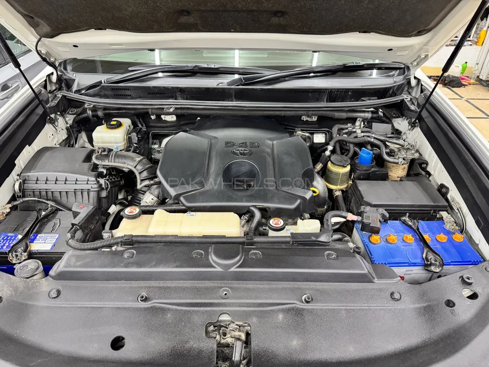 Toyota Prado 2019 for Sale in Peshawar Toyota Prado 2019 for Sale in Peshawar Image-13