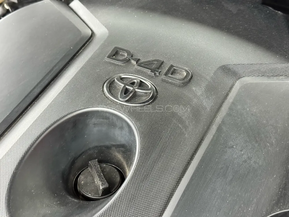Toyota Prado 2019 for Sale in Peshawar Toyota Prado 2019 for Sale in Peshawar Image-14