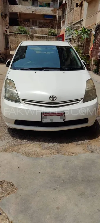 Toyota Prius 2010 for Sale in Karachi Image-1