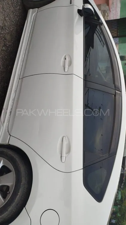 Toyota Prius 2011 for Sale in Islamabad Image-1