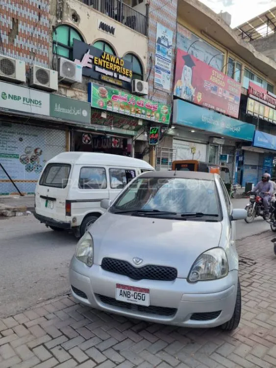 Toyota Vitz 2000 for Sale in Rawalpindi Image-1