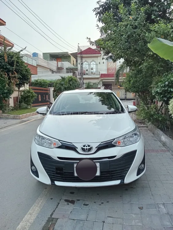 Toyota Yaris Sedan 2022 for Sale in Lahore Image-1
