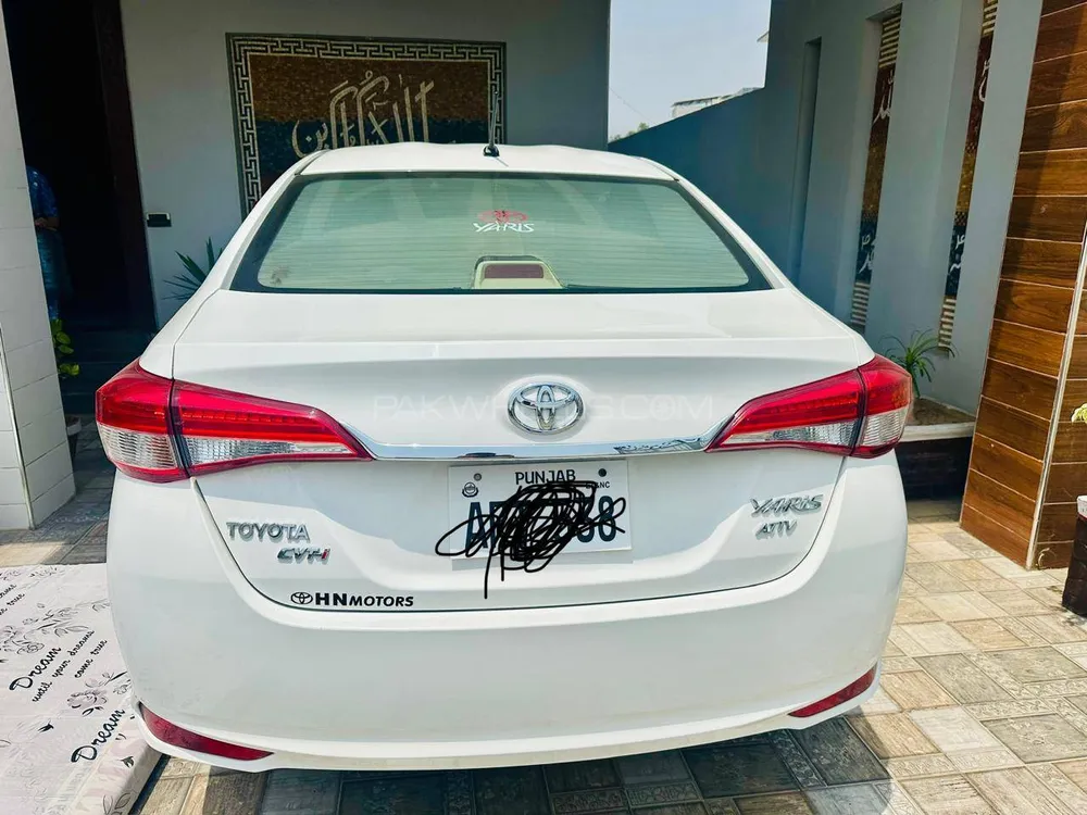 Toyota Yaris Sedan 2024 for Sale in Lahore Image-1
