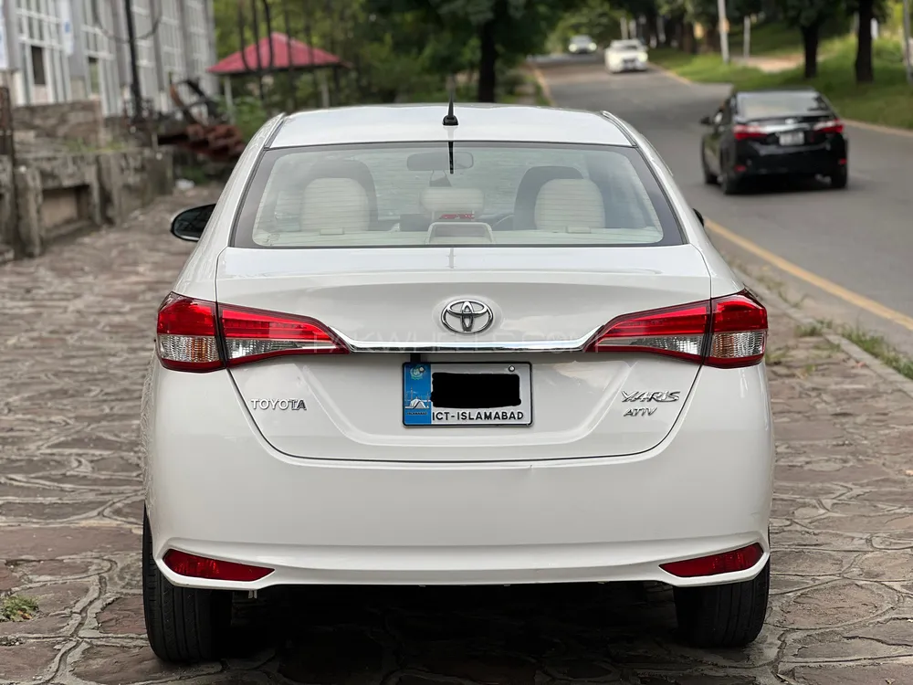 Toyota Yaris Sedan 2021 for Sale in Islamabad Image-1