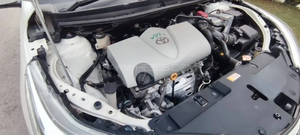 Toyota Yaris Sedan 2021 for Sale in Peshawar Image-1