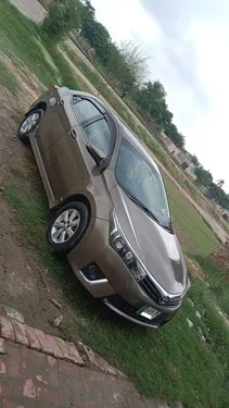 Toyota Corolla Altis Grande 1.8 2014