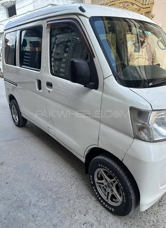 Daihatsu Hijet 2013 for Sale in Karachi Image-1