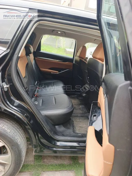 Haval H6 2023 for Sale in Karachi Haval H6 2023 for Sale in Karachi Image-11