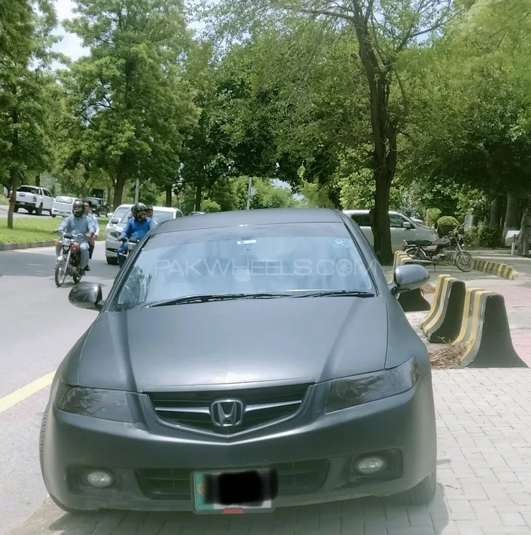 Honda Accord 2003 for Sale in Islamabad Image-1