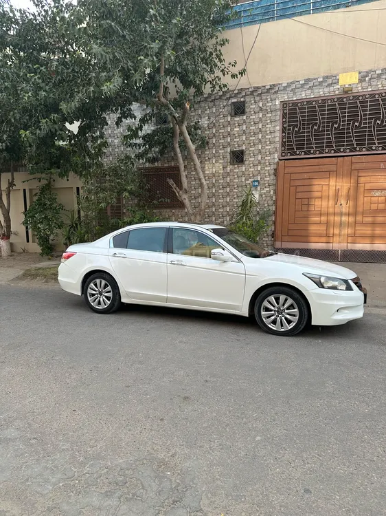Honda Accord 2012 for Sale in Multan Image-1
