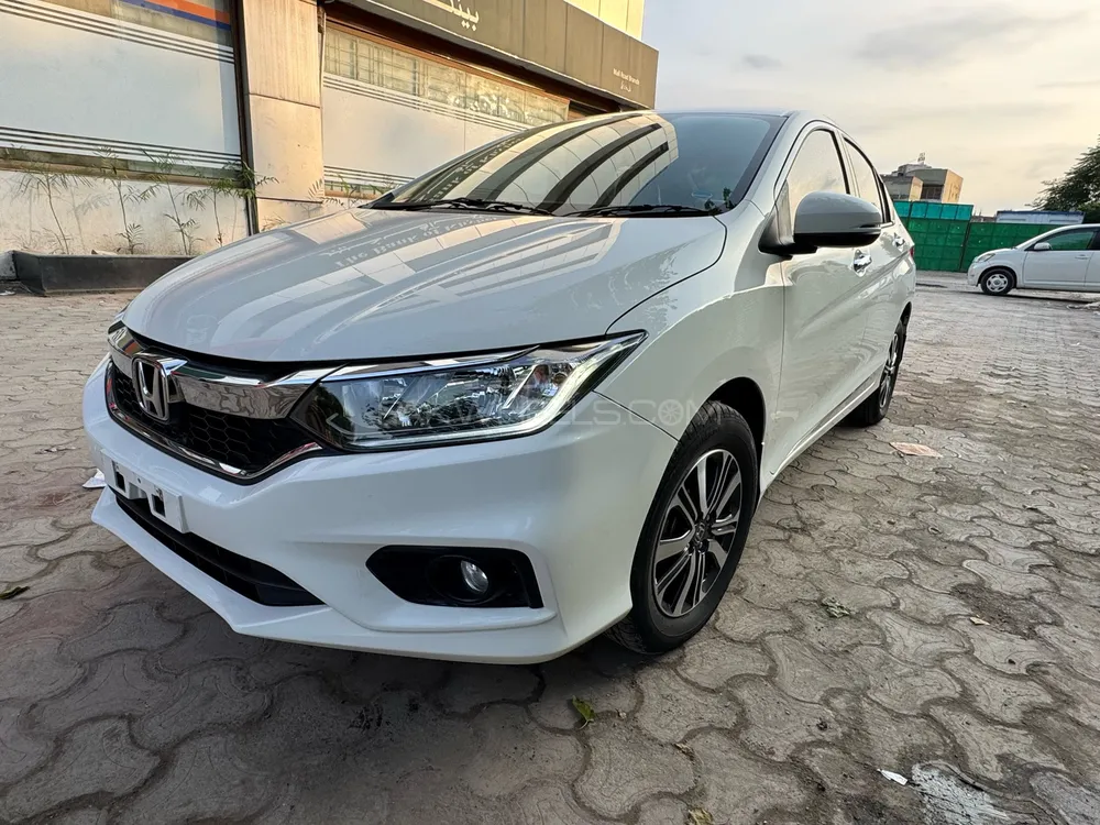 Honda City 2022 for Sale in Peshawar Image-1