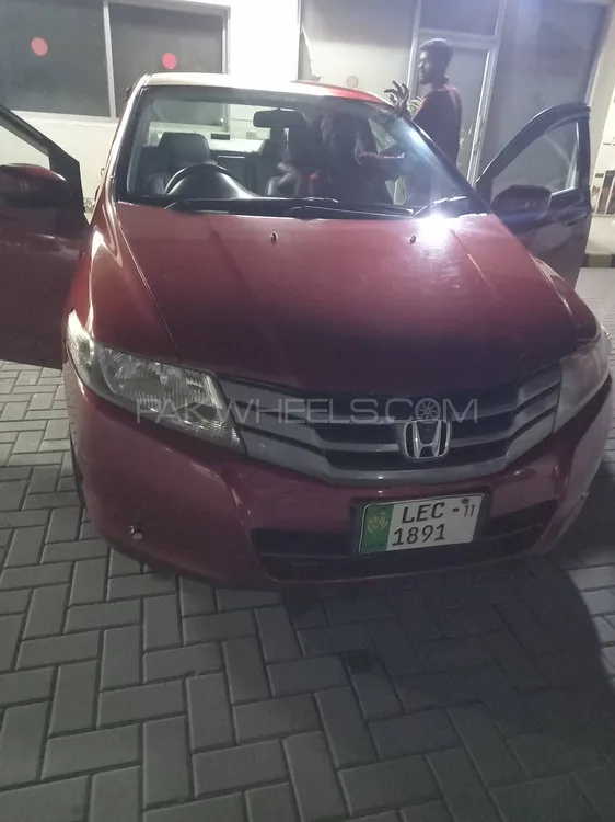 Honda City 2011 for Sale in Lahore Image-1