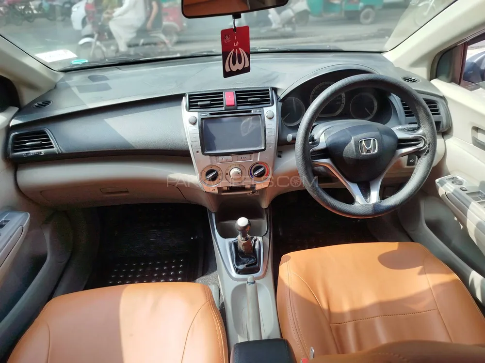 Honda City 2014 for Sale in Multan Honda City 2014 for Sale in Multan Image-6