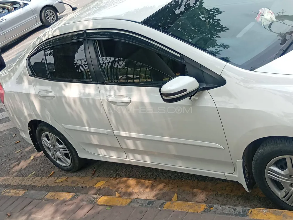 Honda City 2019 for Sale in Faisalabad Image-1