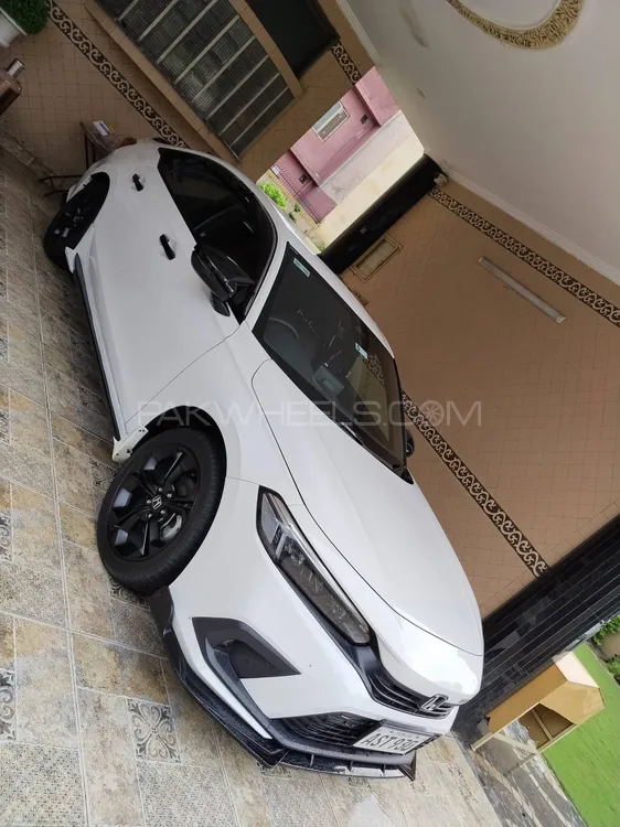 Honda Civic 2024 for Sale in Lahore Image-1