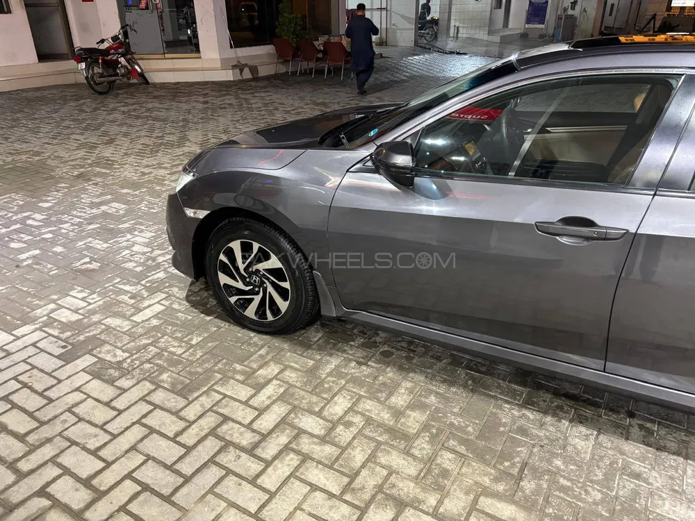 Honda Civic 2019 for Sale in Lahore Image-1